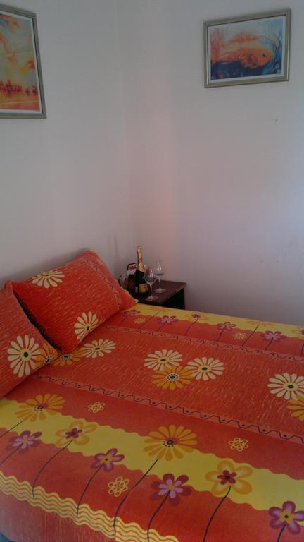 Apartments Holiday Budva Kamer foto