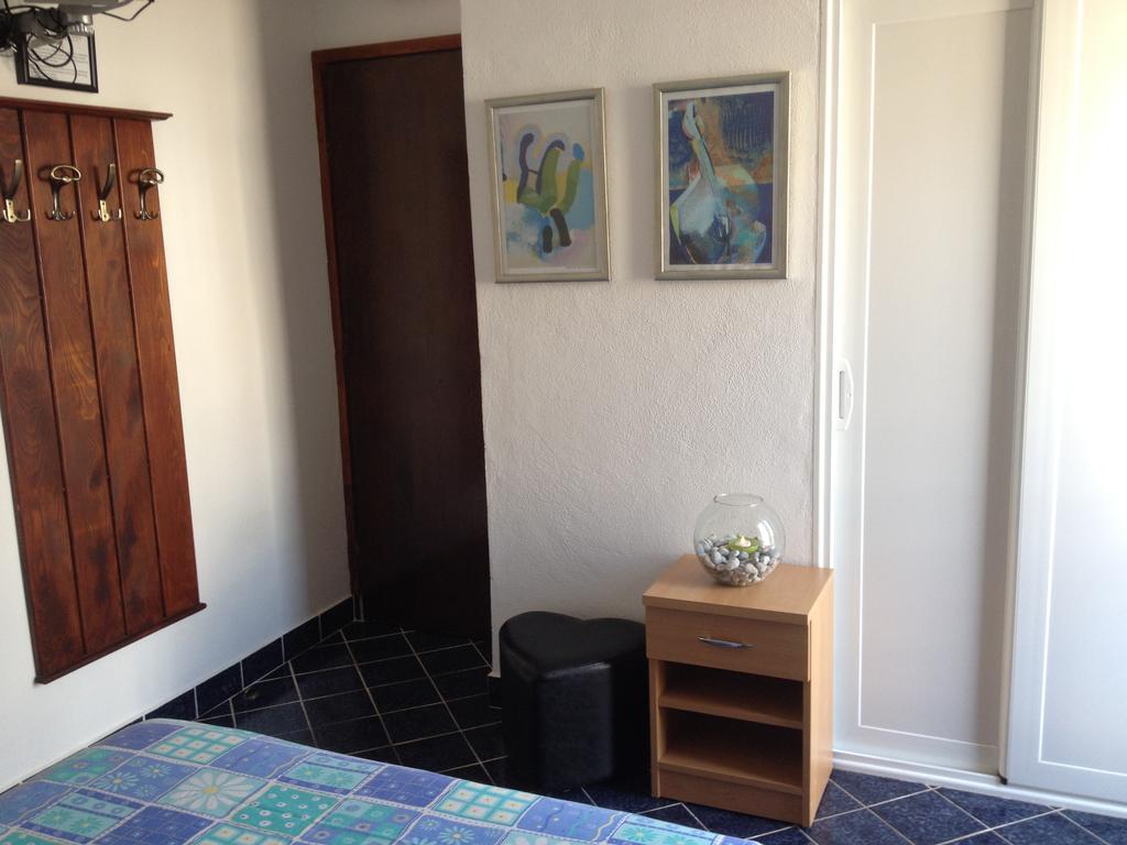 Apartments Holiday Budva Kamer foto