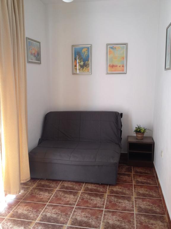 Apartments Holiday Budva Buitenkant foto